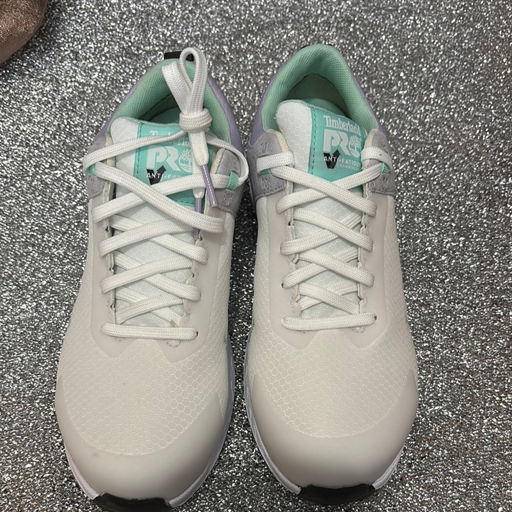Timberland White and Green Sneakers Low-Top Design